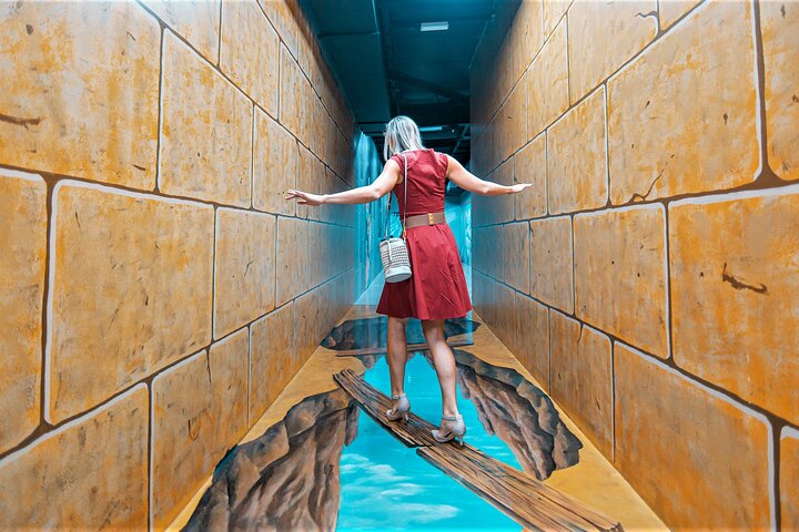 3D World Selfie Museum Entry Ticket